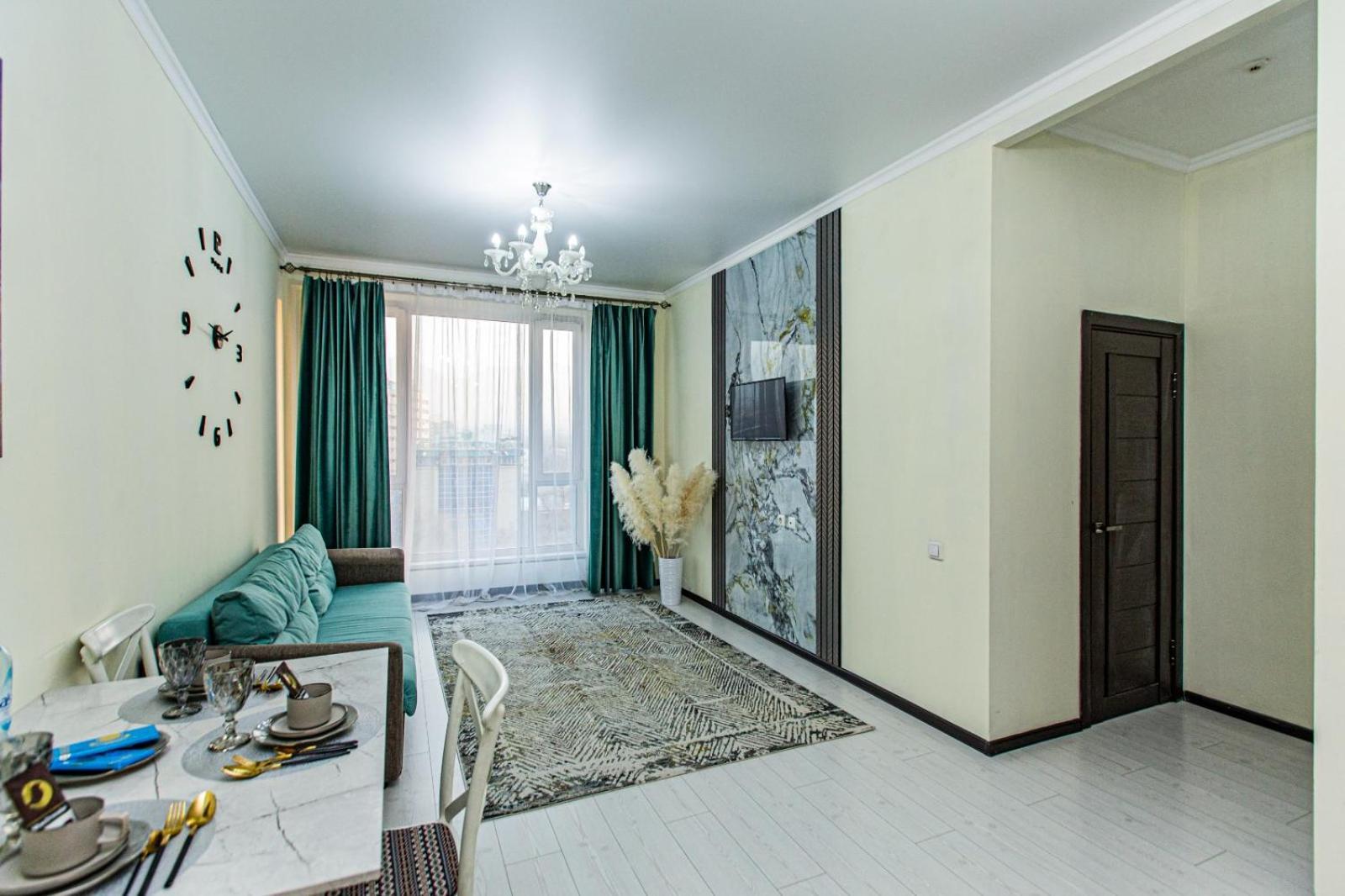 Apartment Legenda 2-room Apartment's 30 *